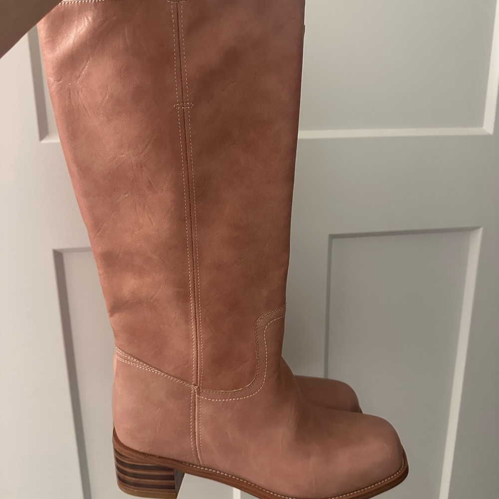 Pink Boots